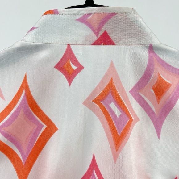 Vintage 60s/70s Printed Side Slit Sleeveless Blouse - Picture 9 of 9